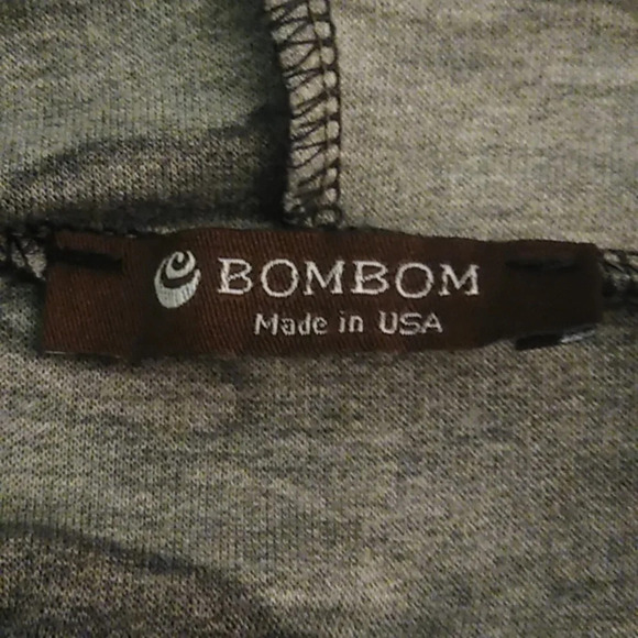 BOMBOM CAMO KANGAROO POCKET PULL OVER, LIGHTWEIGHT, TUNIC LENGTH, HOODIE - Picture 3 of 8